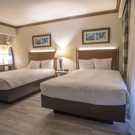 Vanllee Hotel Covina Exteriér fotografie