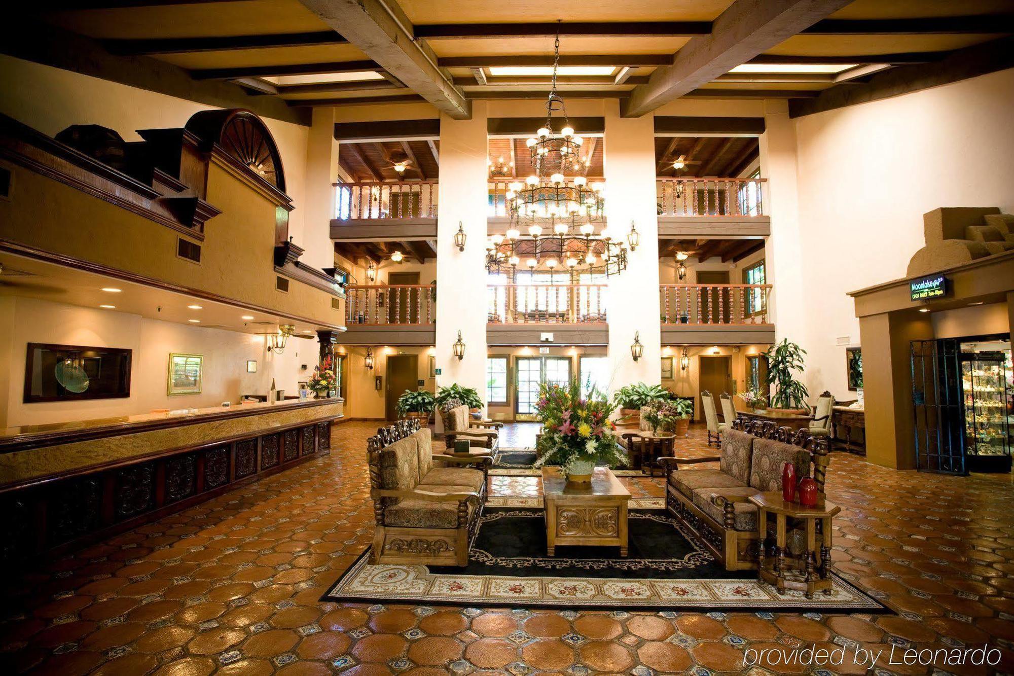 Vanllee Hotel Covina Interiér fotografie