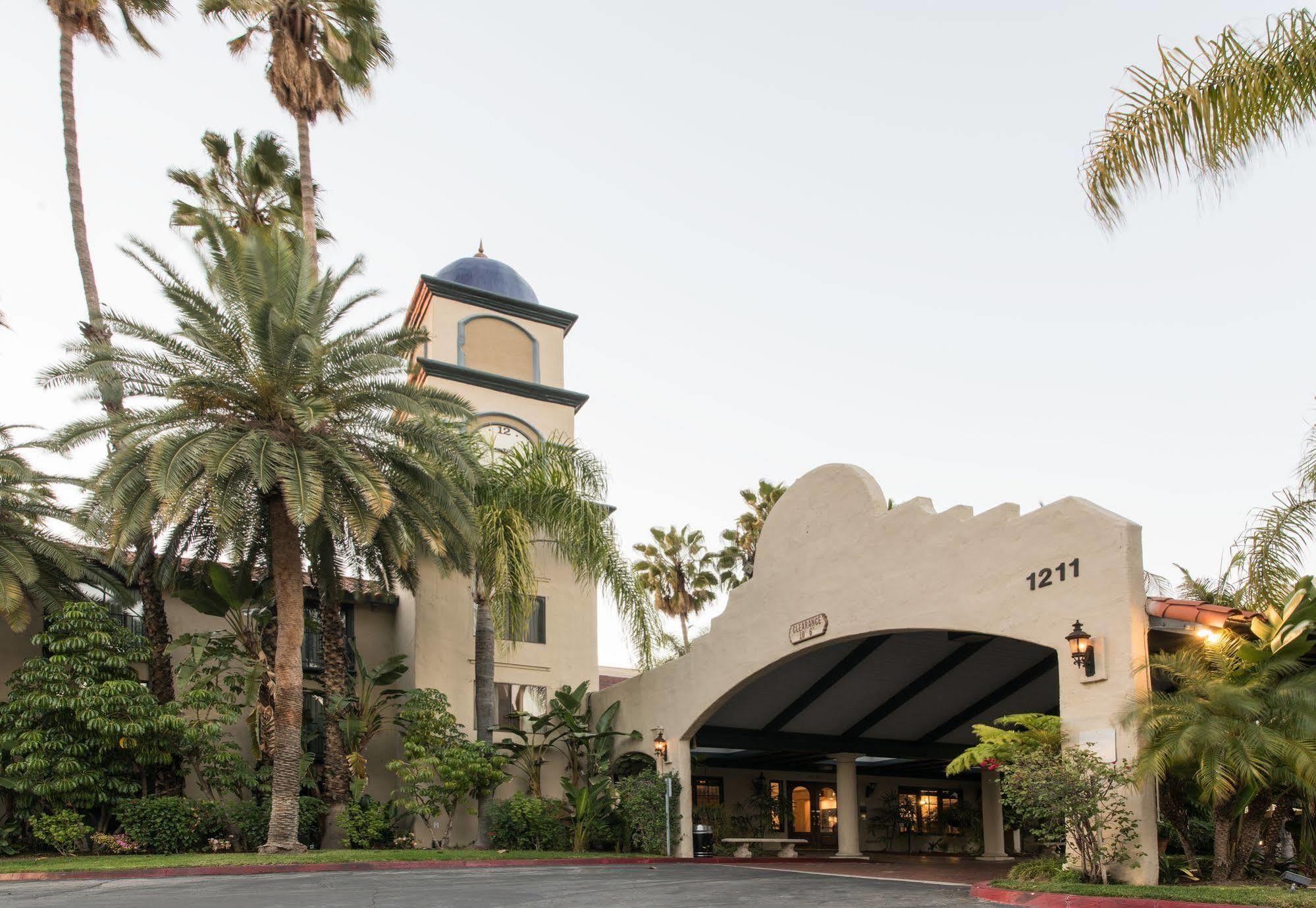 Vanllee Hotel Covina Exteriér fotografie