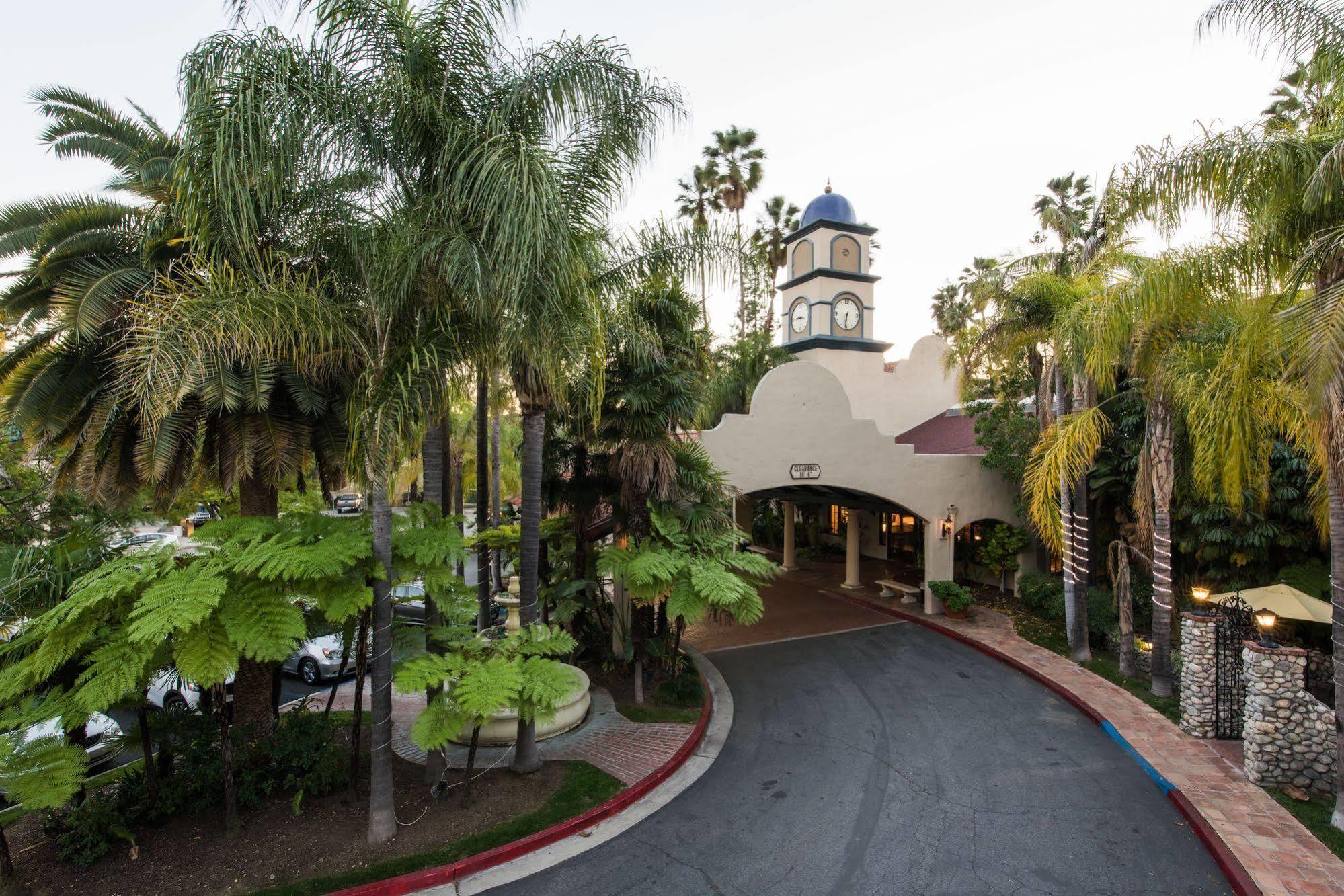 Vanllee Hotel Covina Exteriér fotografie