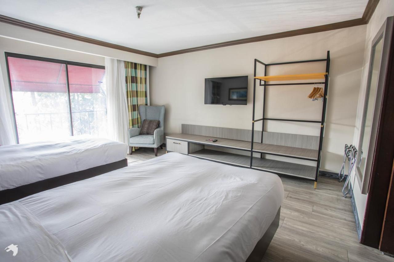 Vanllee Hotel Covina Exteriér fotografie