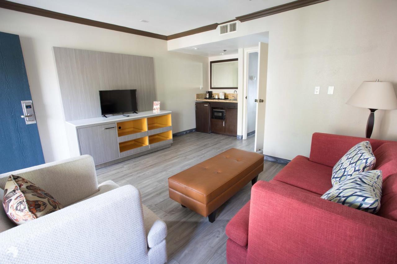 Vanllee Hotel Covina Exteriér fotografie