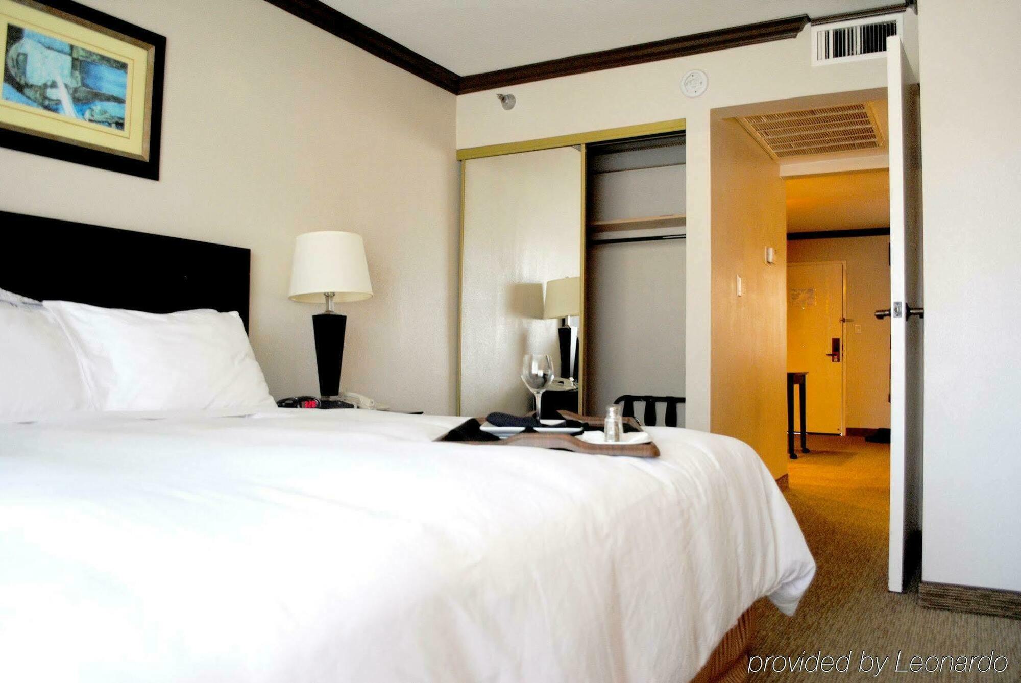 Vanllee Hotel Covina Exteriér fotografie